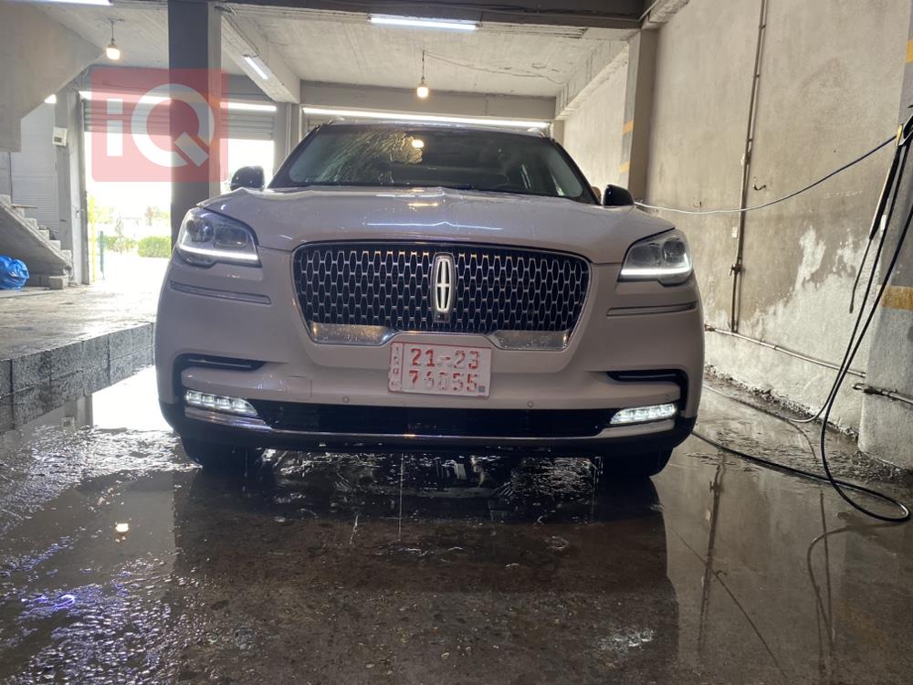 Lincoln Aviator